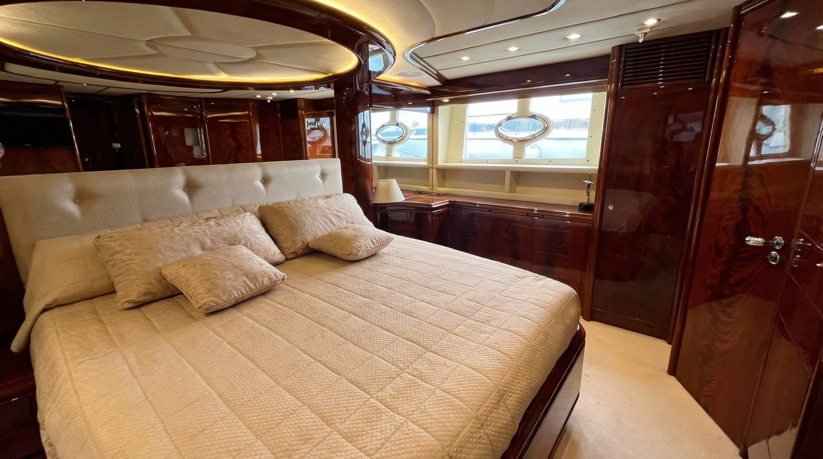 Astondoa 72 GLX — photo 11 of 27