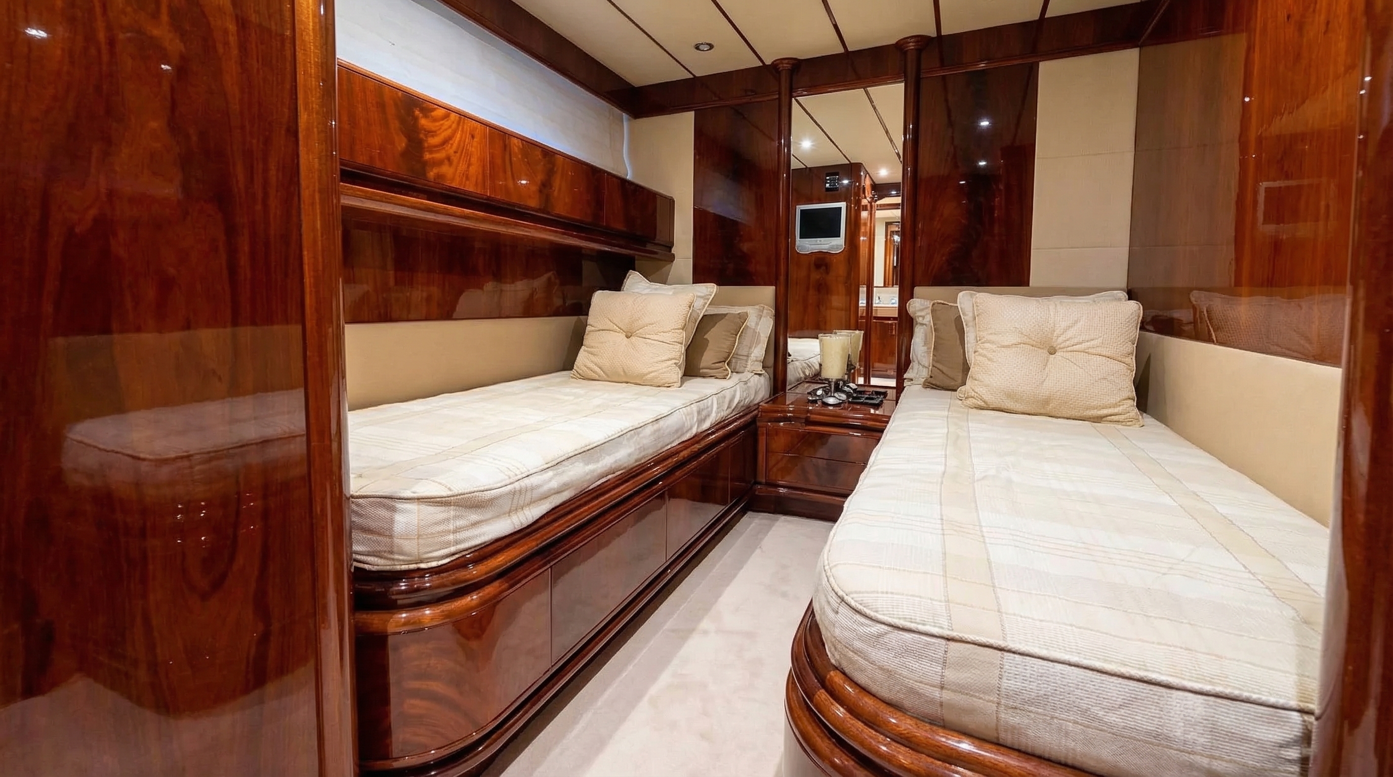 Astondoa 72 GLX — photo 12 of 27