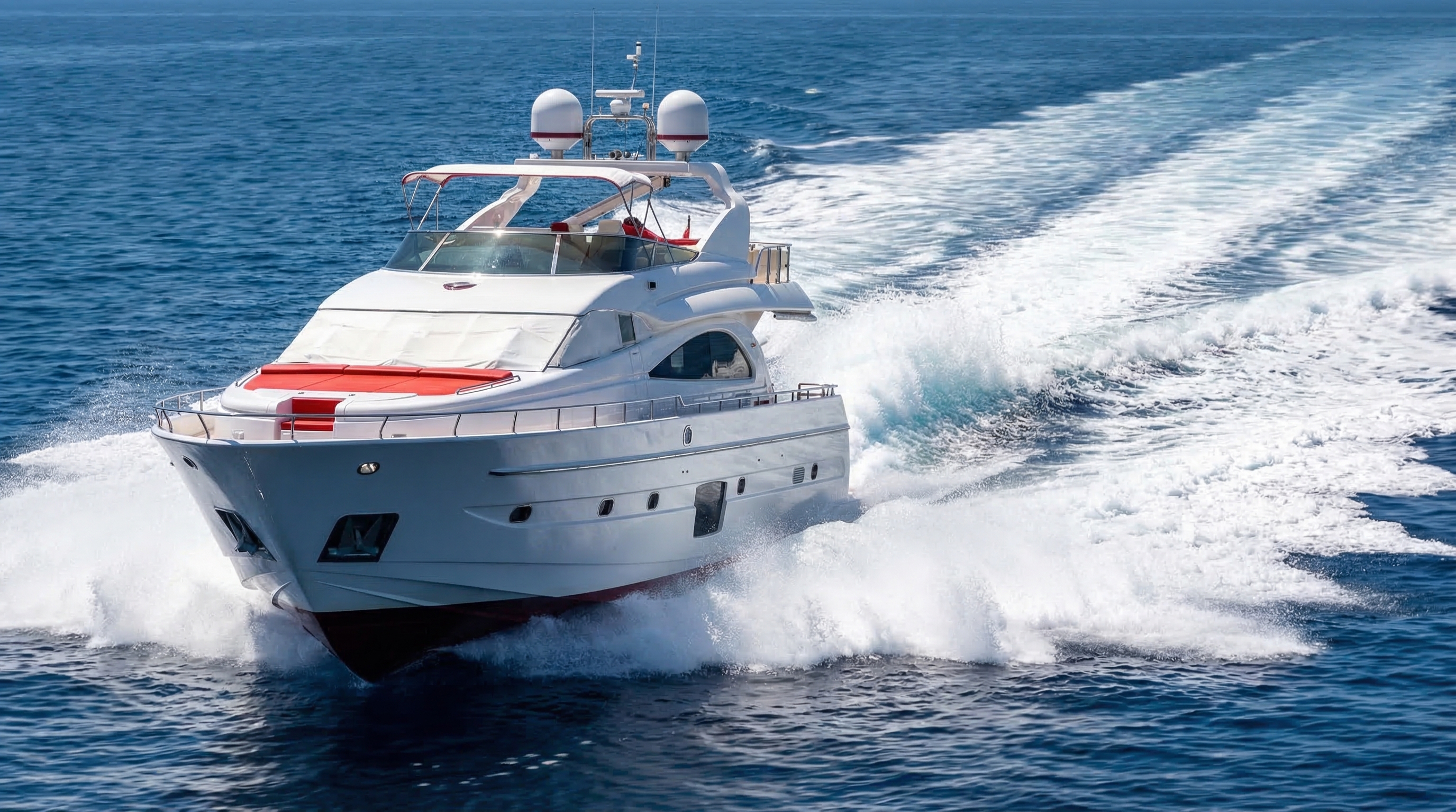 Astondoa 82 GLX — photo 2 of 23