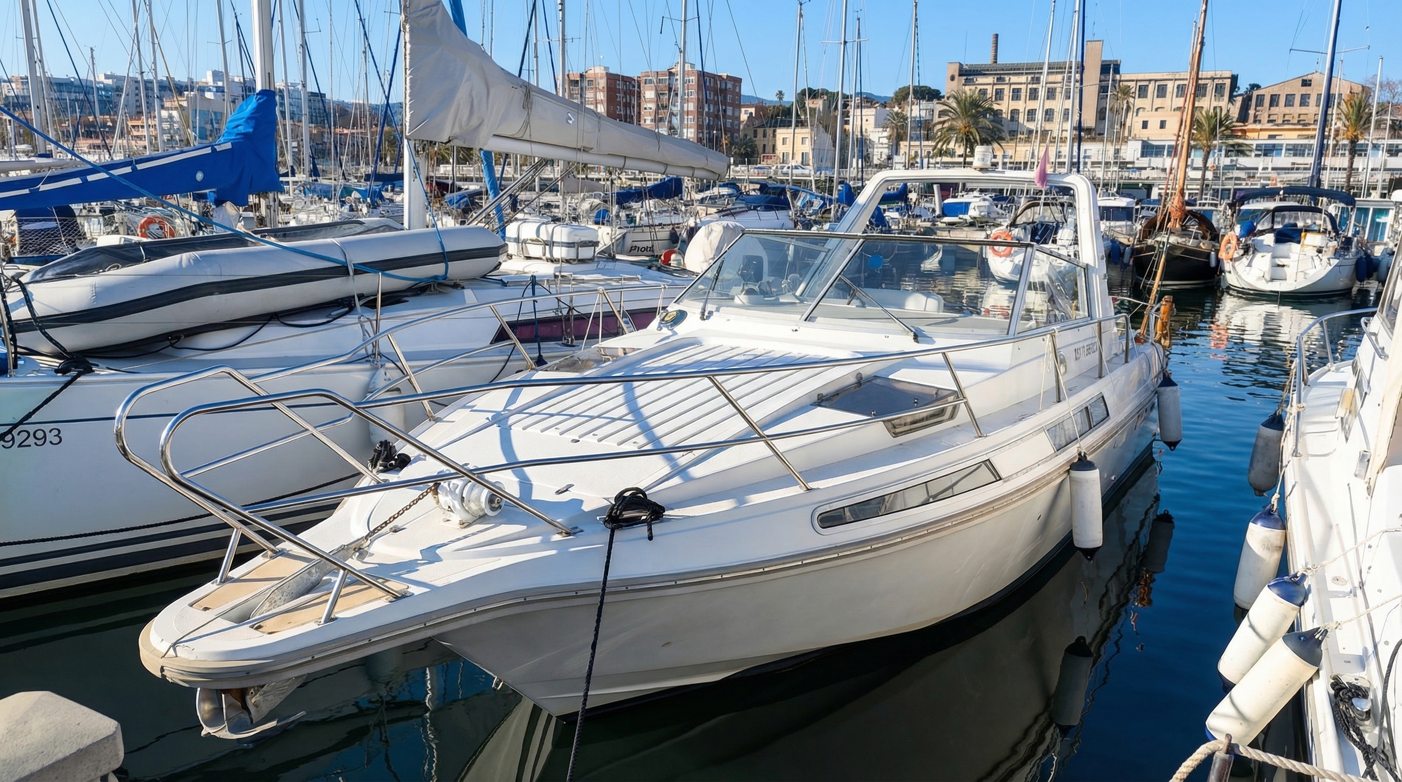 Fjord 900 — photo 1 of 12