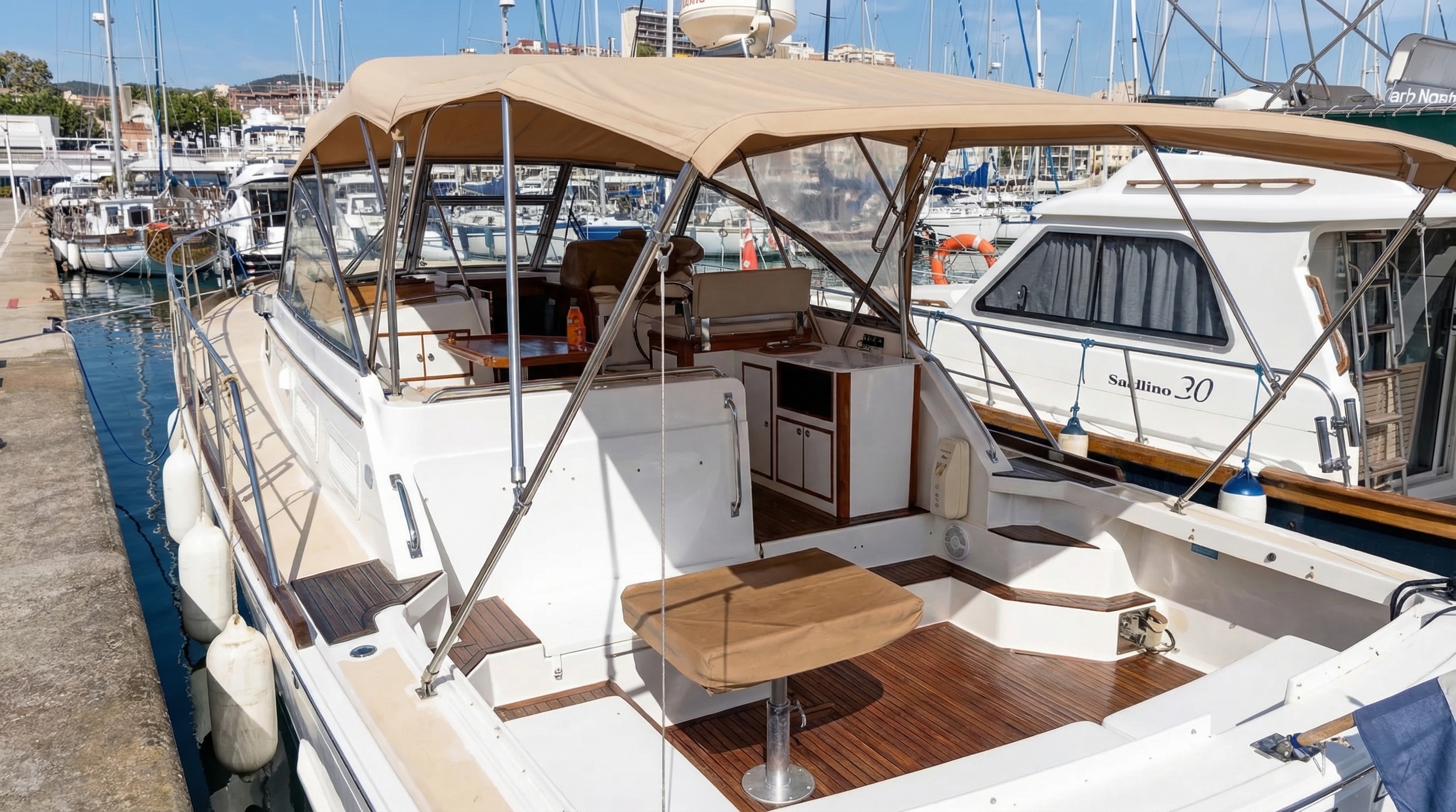 Grand Banks 38 Eastbay EX — photo 7 of 14