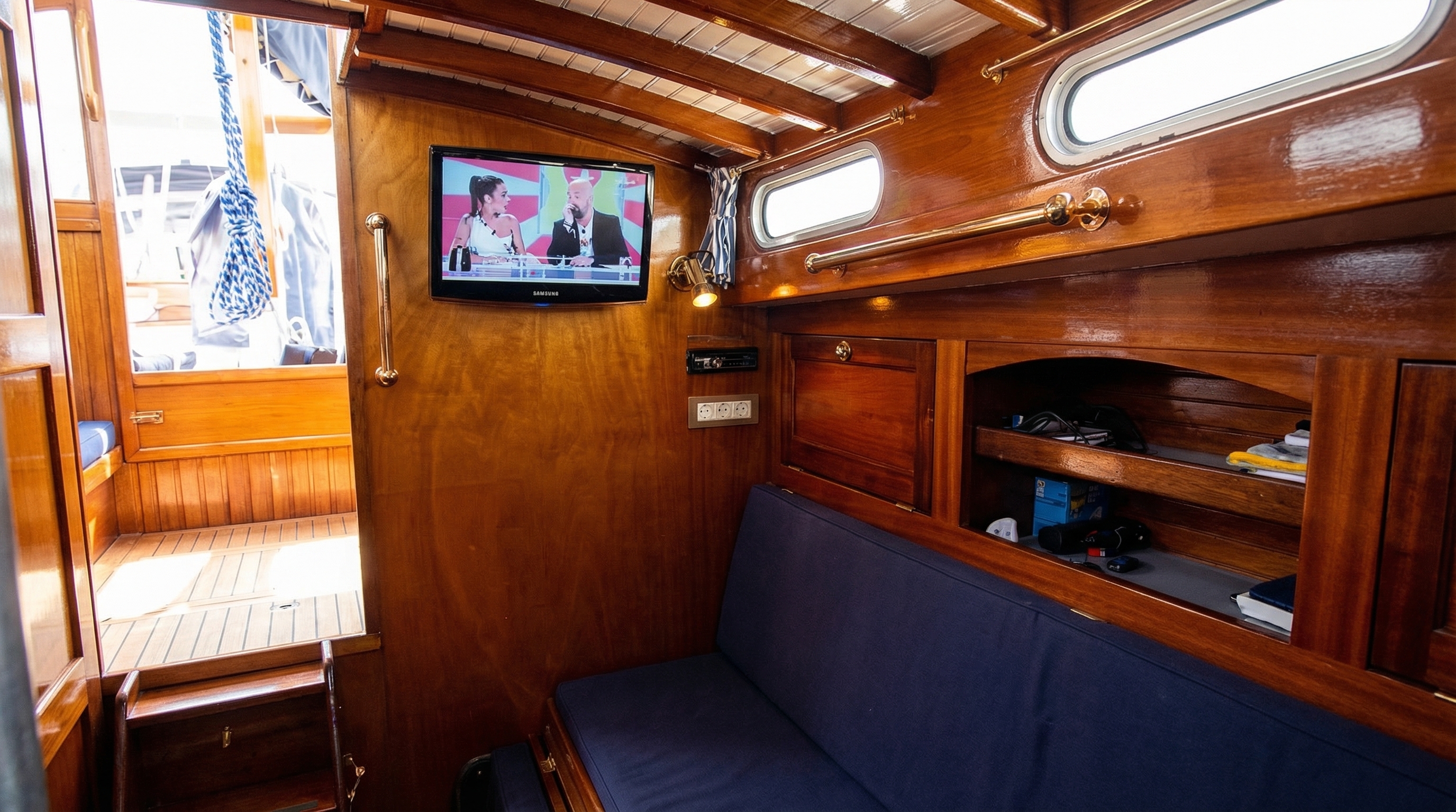 Ketch Nordic 36 Classic — photo 5 of 12