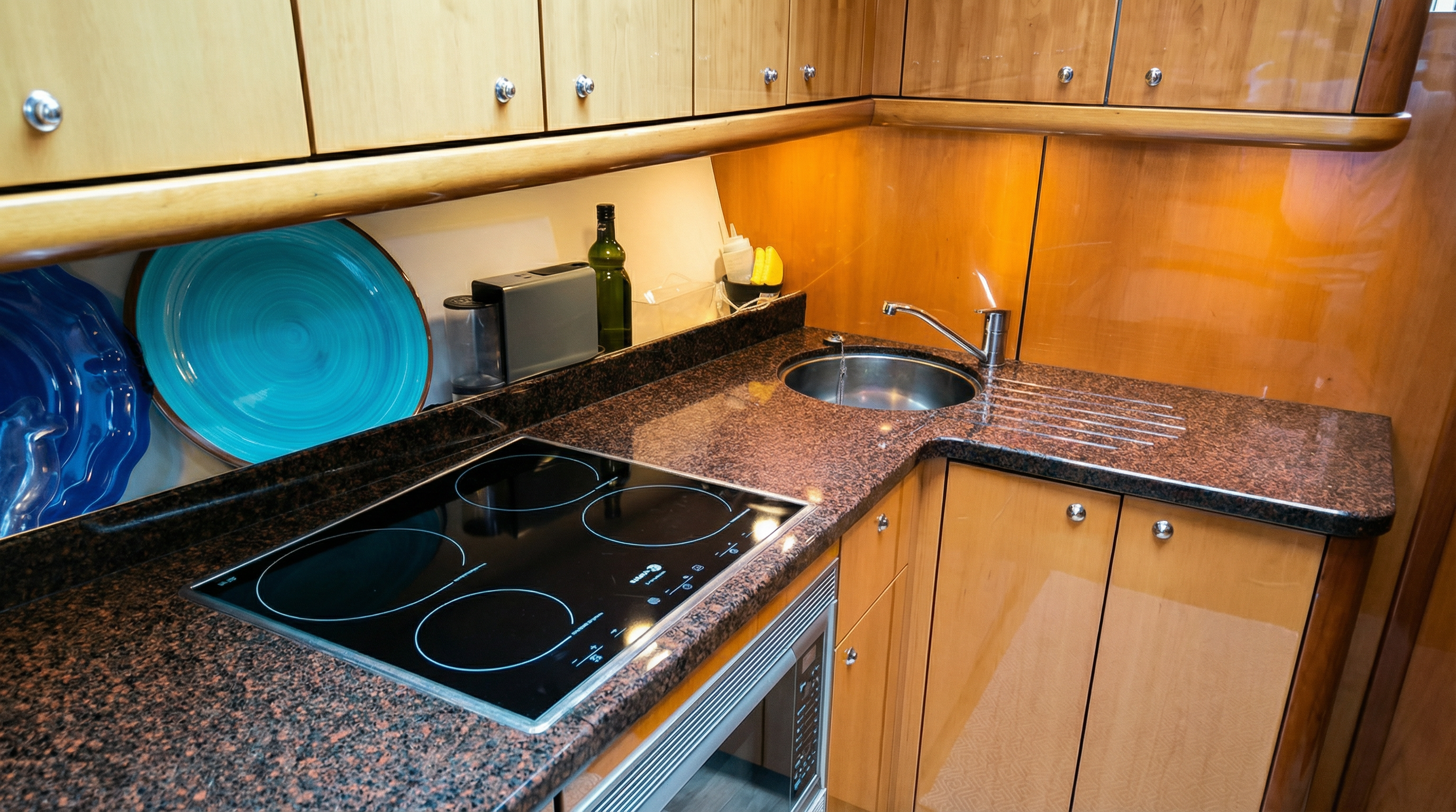 Sunseeker Manhattan 50 — photo 7 of 18