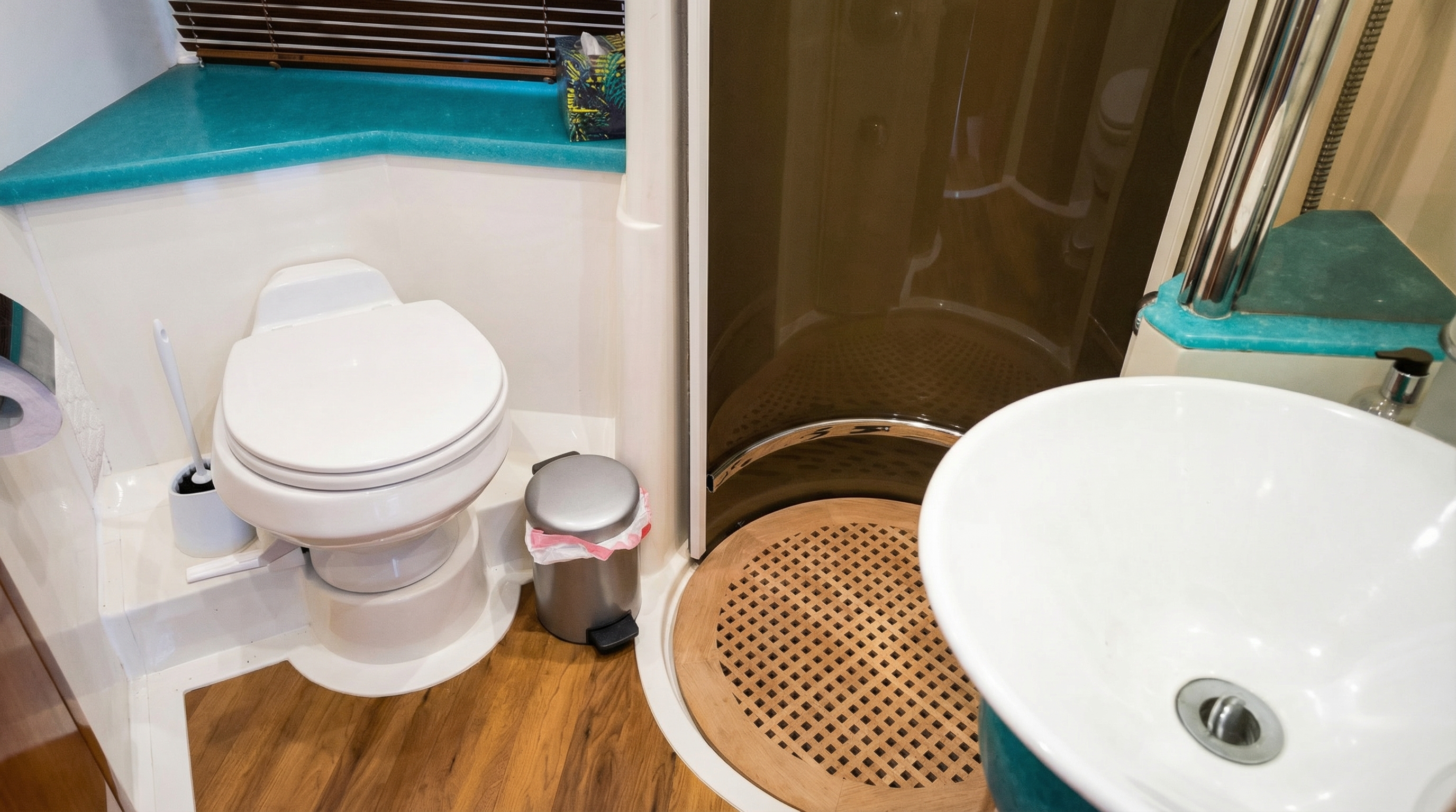 Sunseeker Manhattan 50 — photo 15 of 18