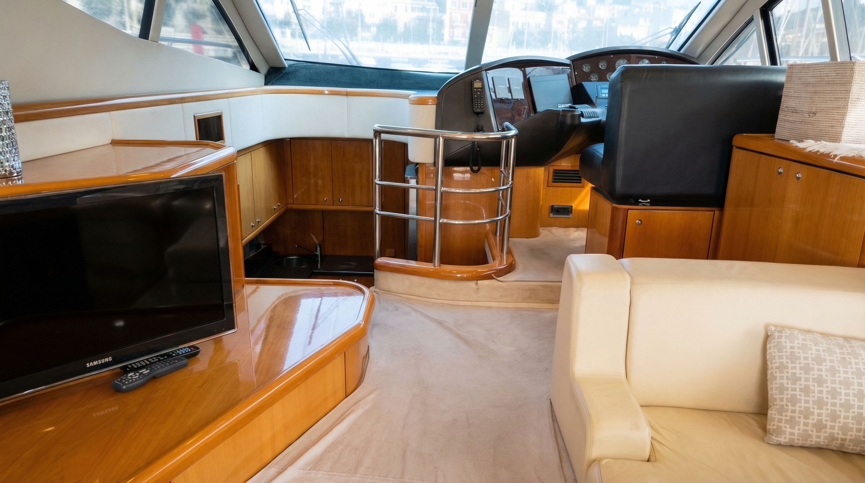Sunseeker Manhattan 50 — photo 16 of 18